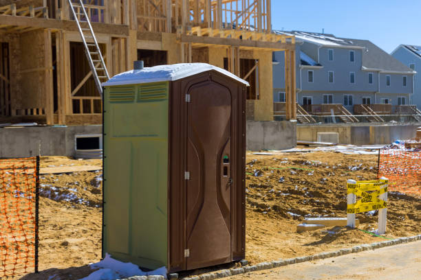 Portable Toilet Options We Offer in Arnold Line, MS
